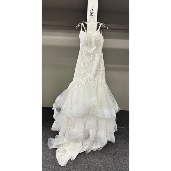 Stella York 7589 Sparkly Fit-and-Flare Wedding Dress Sz. 14 (SAMPLE)