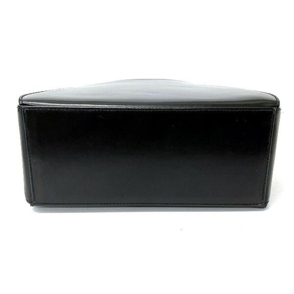 Salvatore Ferragamo Gancini B218165 Made In Italy Leather Shoulder Bag