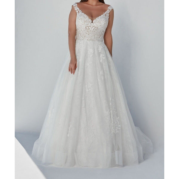 Justin Alexander 88117 V-Neck Straps Ball Gown Wedding Dress Sz. 16 (SAMPLE)