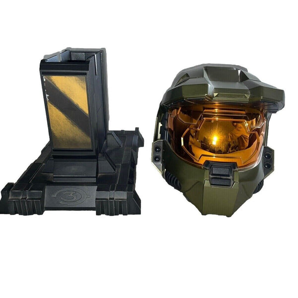 Microsoft Halo 3 Legendary Edition Master Chief Helmet and Base & Game NO BOX