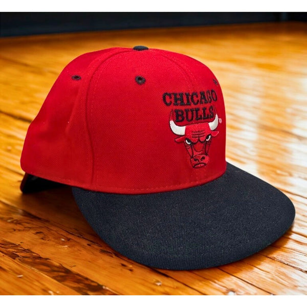 Chicago Bulls NBA New Era 59FIFTY Fitted Hat 7 1/2 Wool USA Vintage Jordan Era