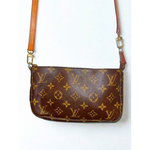 Louis Vuitton Monogram Pochette Accessories Shoulder Bag Authentic Vintage