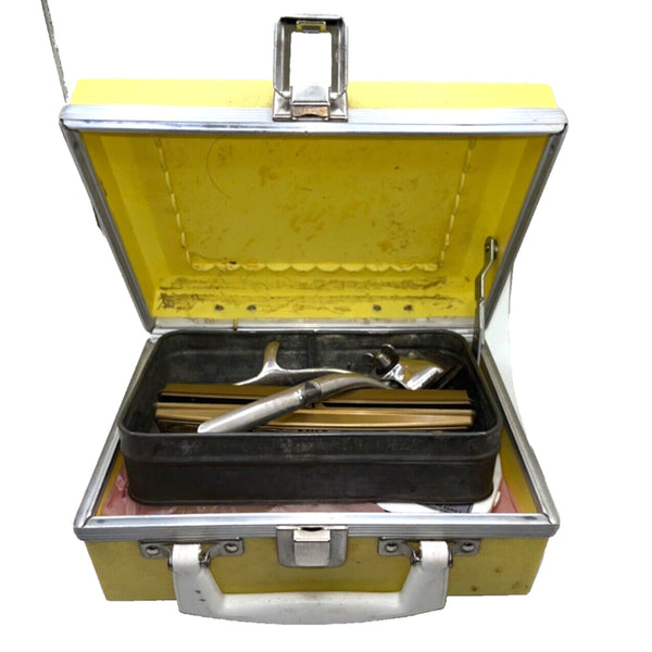 Vintage Barber Hand Held Hair And Beard Clipper And Scissors Set