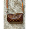 Louis Vuitton Monogram Pochette Accessories Shoulder Bag Authentic Vintage