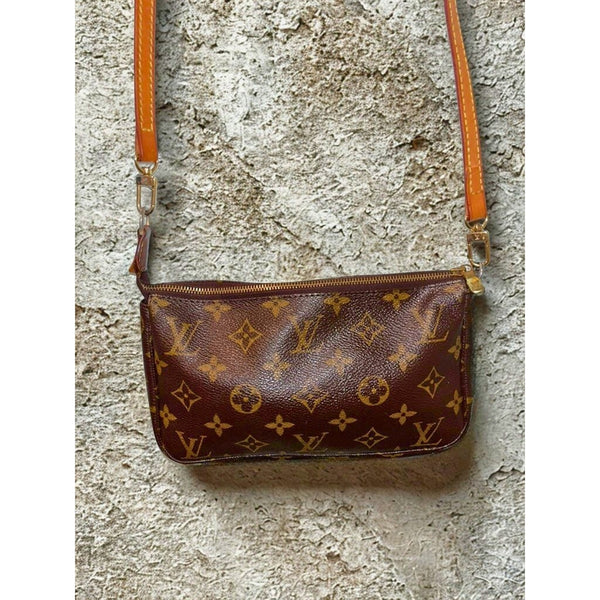 Louis Vuitton Monogram Pochette Accessories Shoulder Bag Authentic Vintage