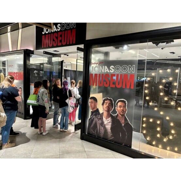 Jonas Brothers “Jonas Con” 3/23/25 NJ Limited Edition Tote Bag & Lanyard