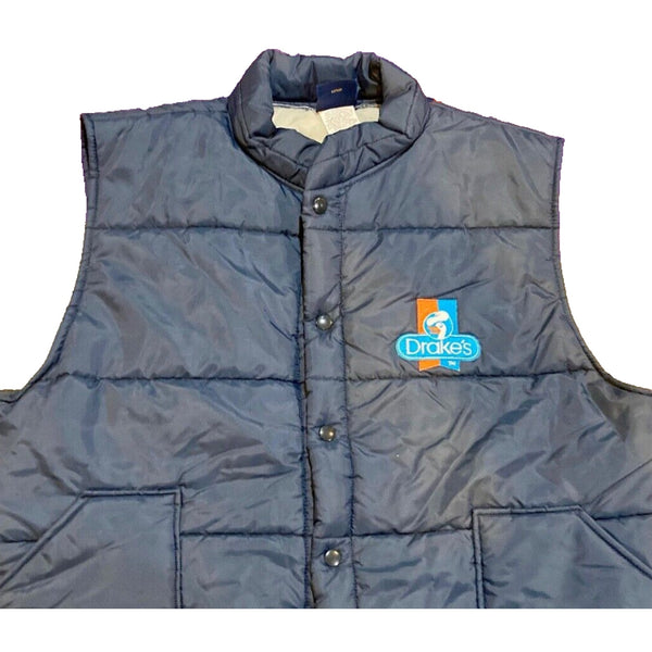 Drake’s Cakes Hilton Active Apparel Puffer Vest XL Snap Down Made In USA Vintage