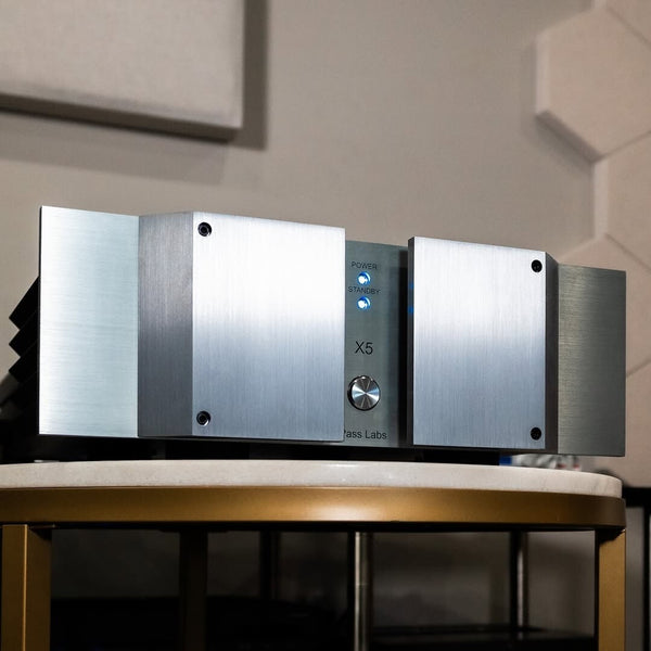 Pass Labs X5 5-Channel Power Amplifier EUC