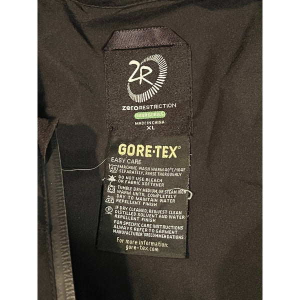 Donald Trump International Zero Restriction Gore-Tex Rain Jacket Black XL