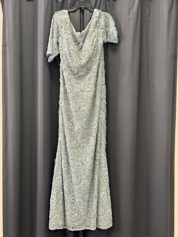 Ivonne D Exclusively for Mon Cheri 118D06 Dress Sz. 16W SAMPLE Sea Foam