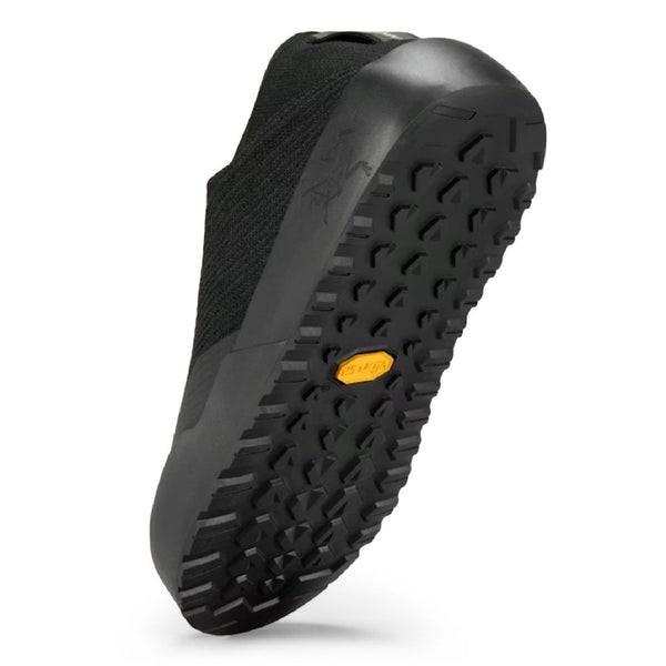 Arc'teryx Kragg Men's 10 Black Slip On Climbing Recovery Shoes Vibram NWOB
