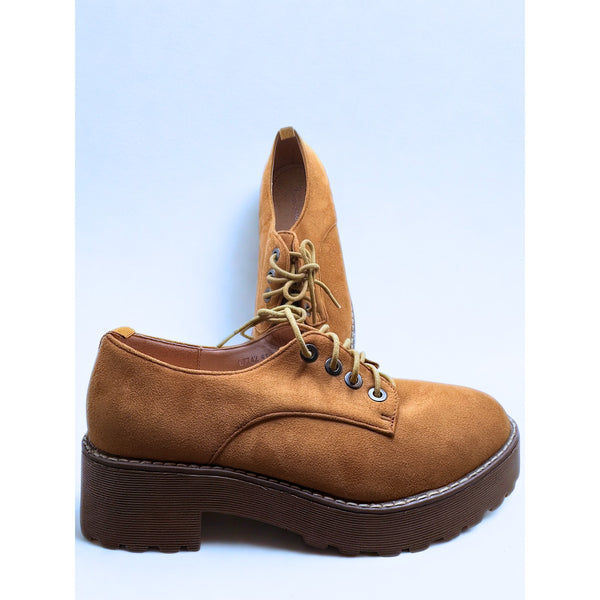 Amor Amore Chunky Leather Lace Up Platform Shoes Sz. 41 10.5 US NWOB