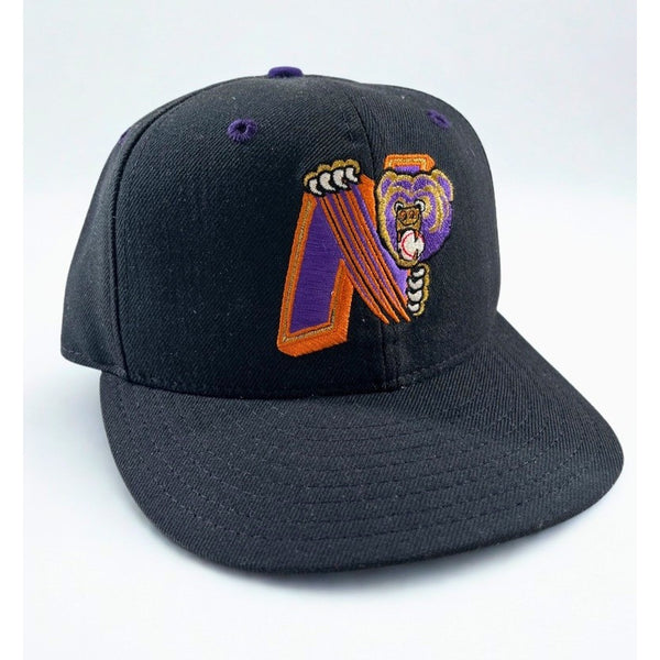 Newark Bears Team Issued New Era 59FIFTY Fitted Hat 7 1/4 Made USA Rare