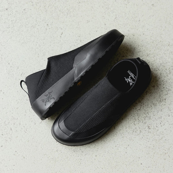 Arc'teryx Kragg Men's 10 Black Slip On Climbing Recovery Shoes Vibram NWOB
