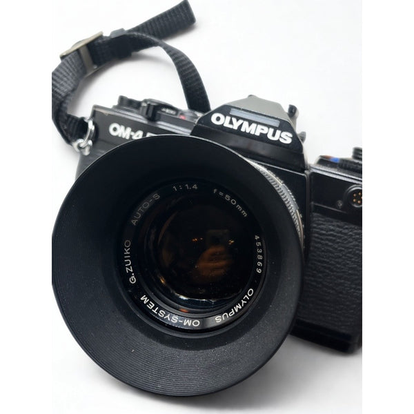 Olympus OM-4T 35mm SLR Film Camera Zuiko 50mm f/1.4 Lens Japan Vintage