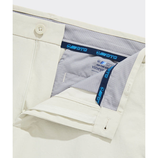 Vineyard Vines Shorts 9-Inch Performance On-The-Go Shorts Stone Mens Sz. 42 EUC
