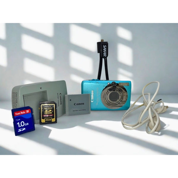 Canon PowerShot SD1200 IS 10MP Blue Digital ELPH Camera Kit CCD