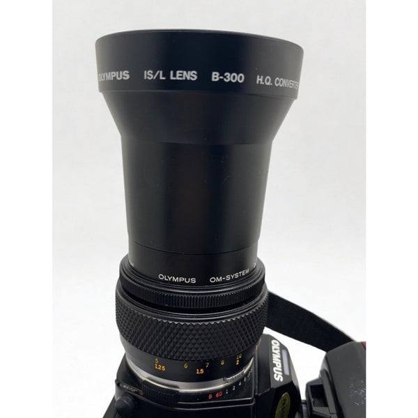 Olympus OM-4 Camera Zuiko 50mm f/2 Macro B-300 Converter F280 Flash Bundle
