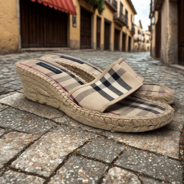 Burberry Nova Check Espadrille Slides Size EUR 40 US 9.5 Authentic