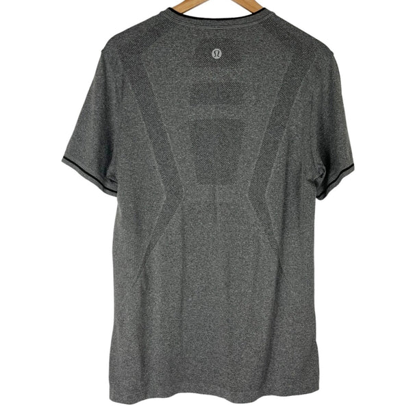 Lululemon Men's Small Breathable Running Top Gray Short Sleeve Crewneck