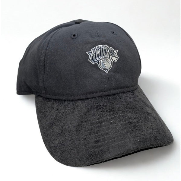 New York Knicks New Era 9TWENTY Suede Graphite Silver Logo Adjustable Hat NWOT