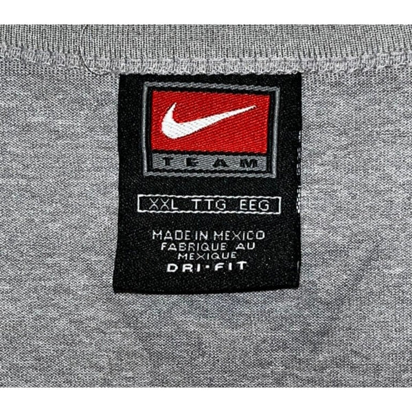 Nike Kobe Bryant Vintage Superbad T-Shirt Men’s 2XL Gray Short Sleeve Tee