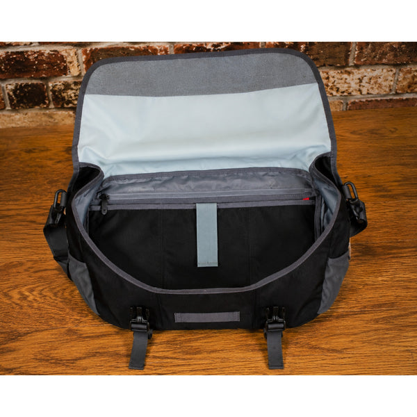 Timbuk2 Classic Messenger Bag Biggie Large Laptop Commuter Black 20x14x8 EUC