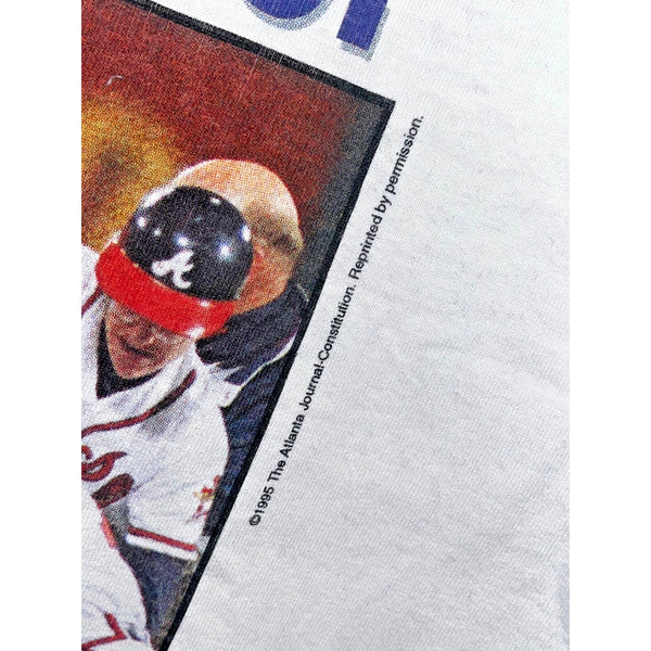 Atlanta Braves Newspaper Print 1995 World Champs Single Stitch Adult XL Vintage