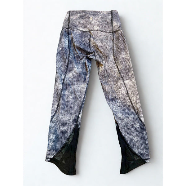 Lululemon Essential Rhythm Crop Leggings Sz 4 Diffusion Black White Luxtreme EUC