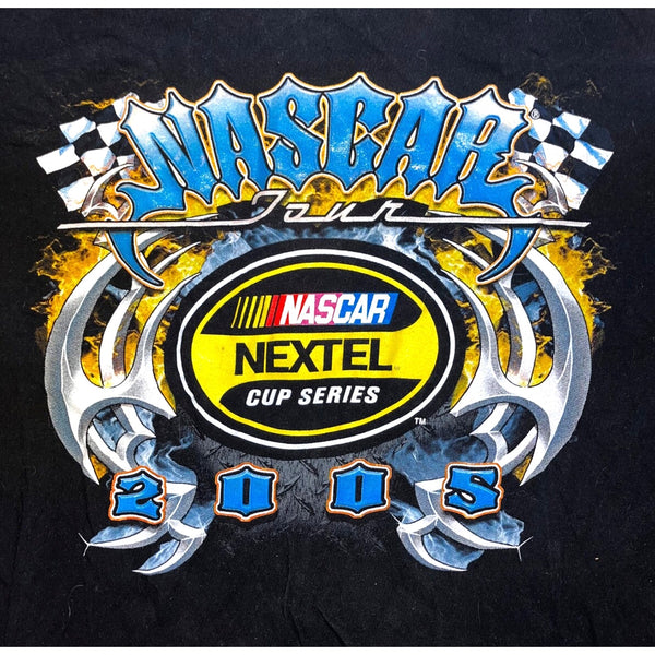 NASCAR Nextel Cup Racing T Shirt Y2K Sz. 2XL Vintage 2005