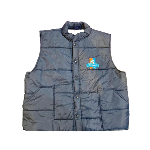 Drake’s Cakes Hilton Active Apparel Puffer Vest XL Snap Down Made In USA Vintage