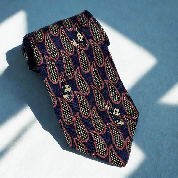 Mickey Mouse Vintage Mickey Inc 4″ x 59″ Graphic Tie Hidden Mickey 100% Silk