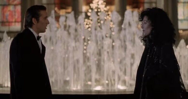 Moonstruck - VERY GOOD Cher, Nicolas Cage