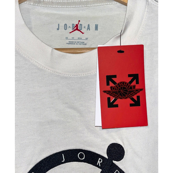 OFF-WHITE x Jordan Logo Embroidered T-Shirt Sail DM0062-054 Mens XS NWT