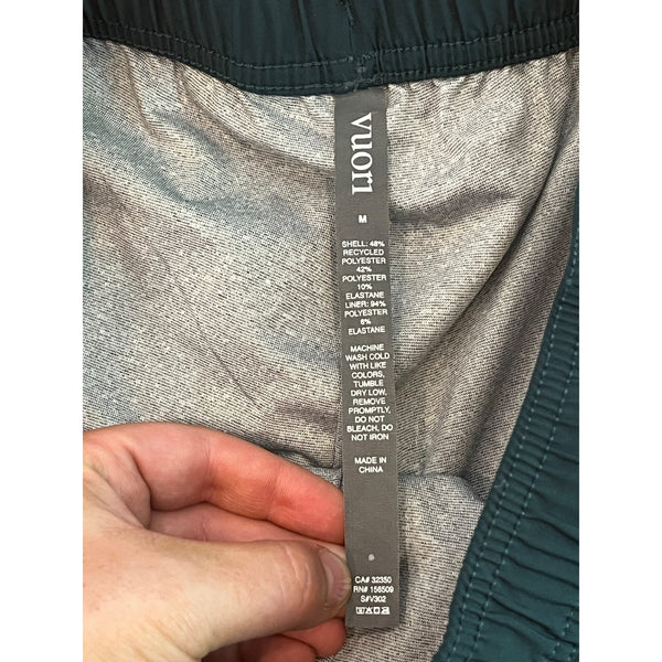 Vuori Kore Shorts Men's Medium Hemlock Green Lined 7" Stretch Gym V302 NWOT