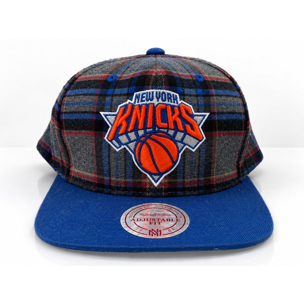 New York Knicks Mitchell & Ness Plaid Snapback Hat Cap NBA Rare Vintage Style