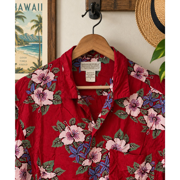 Banana Republic Safari Travel Hawaiian Shirt Floral Rayon Red Sz. Small Vintage