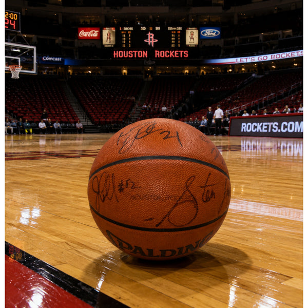 Houston Rockets Team Signed Game Used NBA Basketball 2000–01 Hakeem Final Season