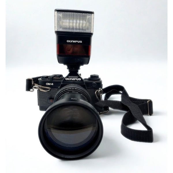 Olympus OM-4 Camera Zuiko 50mm f/2 Macro B-300 Converter F280 Flash Bundle