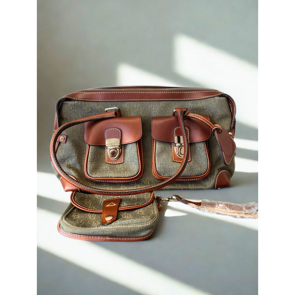 Dooney & Bourke HP65C Double Pocket Tote Hunter NWT Serial K6253580