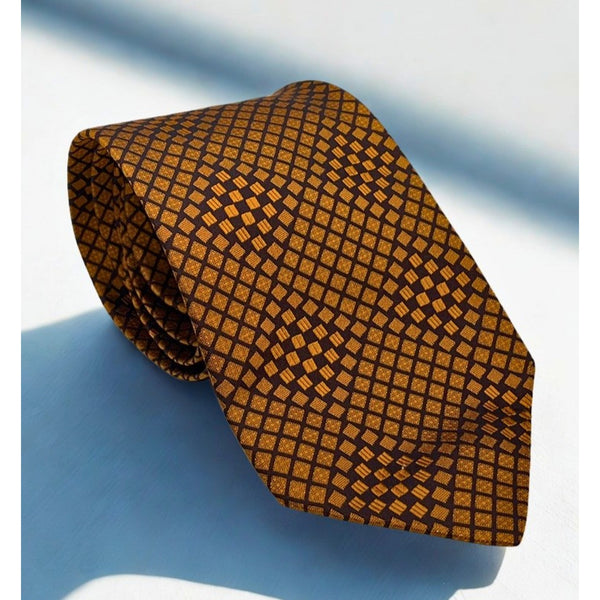 Gucci 100% Silk Tie Brown Gold Geometric Made in Italy Luxury Designer Necktie