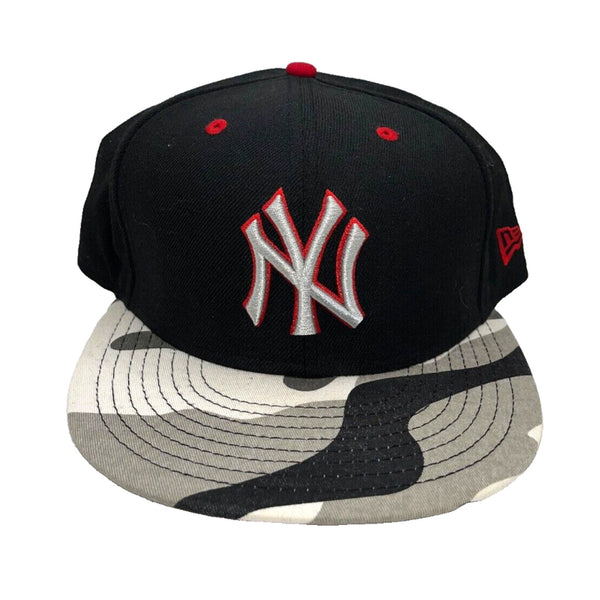 New York Yankees New Era Men's Fitted Cap Black Red Camo 59FIFTY Sz. 7 5/8