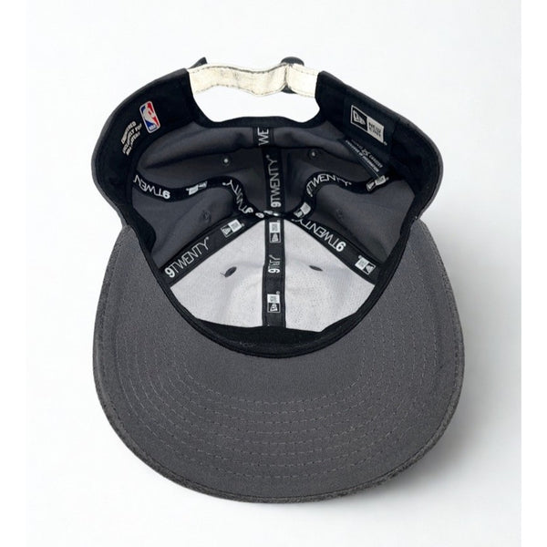 New York Knicks New Era 9TWENTY Suede Graphite Silver Logo Adjustable Hat NWOT