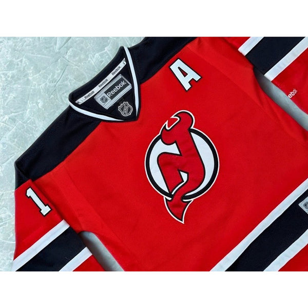 Travis Zajac Signed New Jersey Devils Alt Captain Reebok Jersey Youth L/XL Auto