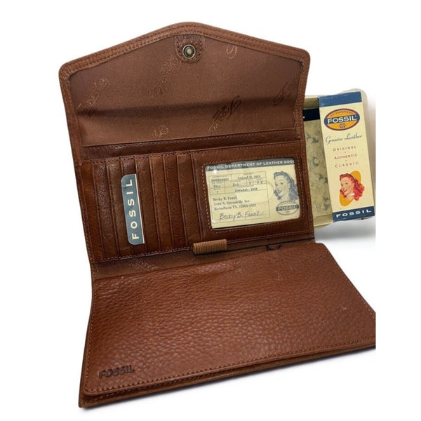 Fossil Saddle Cargo Flap Clutch Wallet Brown Leather NWT Y2K w Box