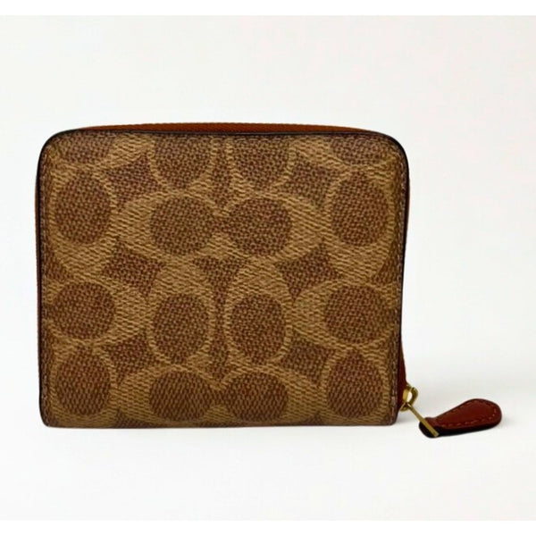 Coach C7205 Billfold Wallet Signature Canvas Tan Rust w/ Bear Patch EUC