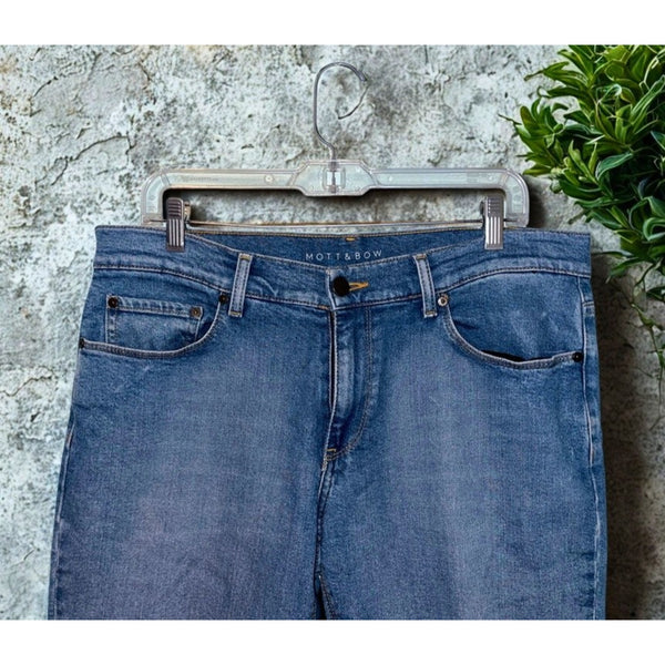 Mott & Bow Benson Straight Jeans Mens 33x32 Light Blue Comfort Stretch Denim EUC