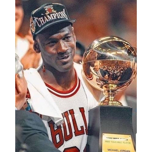 Chicago Bulls 1997 NBA Champions Logo Athletic Snapback Hat Vintage NWOT Cap