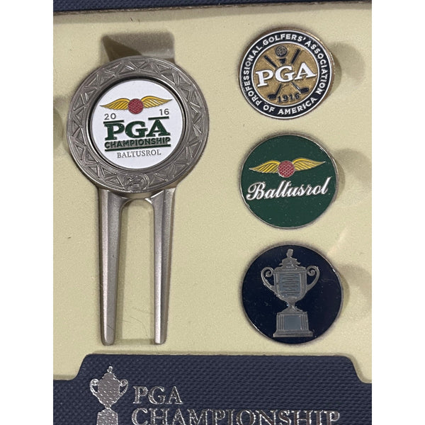 PGA Championship Baltusrol 2016 Official Divot Tool & Ball Marker Set NIB
