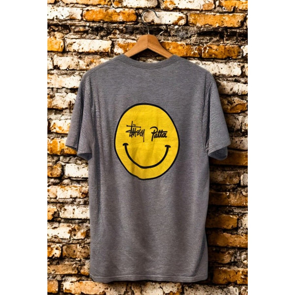 Stussy x Patta Smiley Tee Gray Yellow Logo Collab Graphic T-Shirt Men’s M Rare